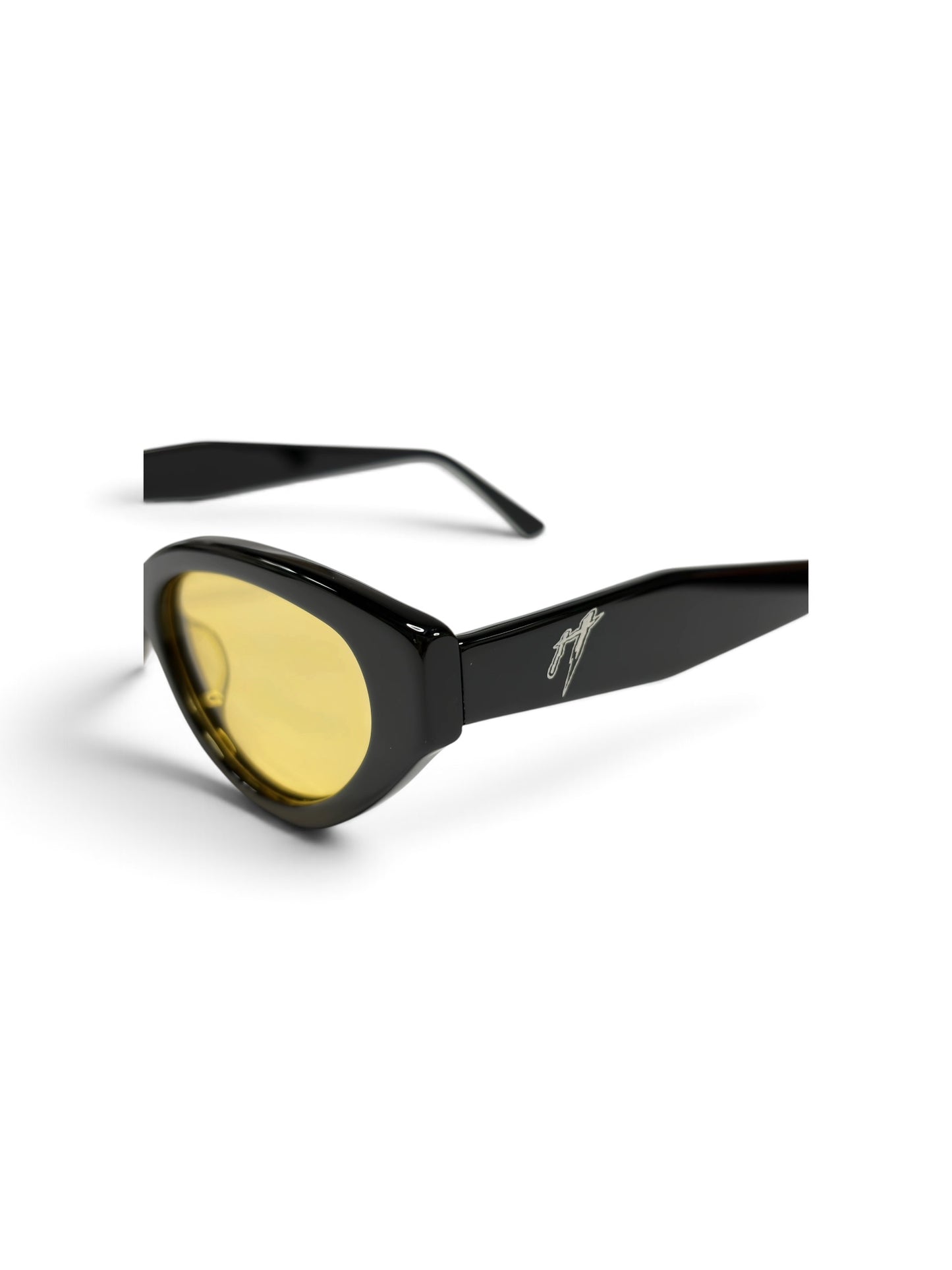 Adisa Eyewear